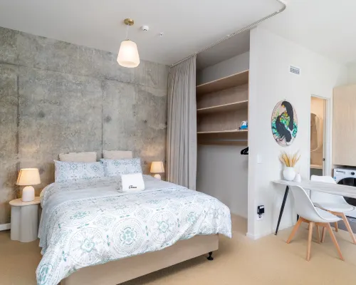 Petone City Studio with Outdoor Space Hotels in Lower Hutt