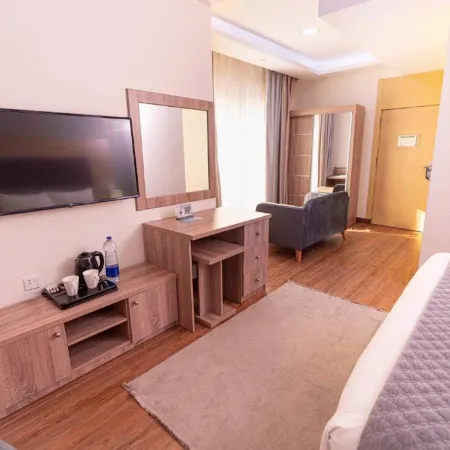 Petra Moon Hotel