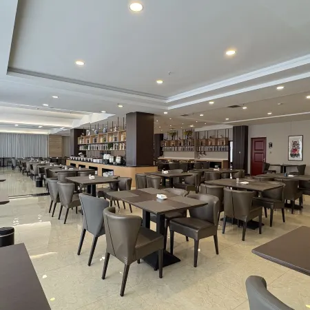 Jiangsu Guoji Hotel