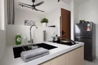 Midas Seri Alam Pororo Family Suite 3BR 6Pax