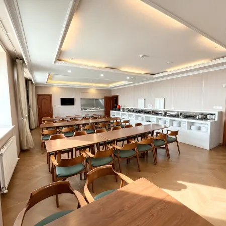 Baotou Junlinge Hotel (Zhengxiang International Wanda Plaza)
