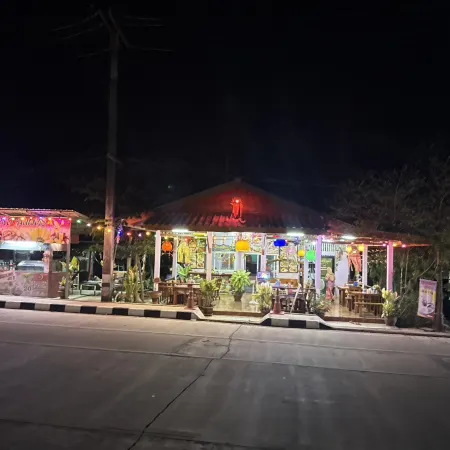 Duangkeaw Simple House