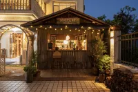 Qipo Homestay (China Ceramics Museum Tao Yang Alley)