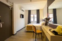 De Quinton Hotel