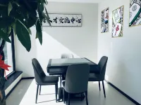 Chocolate Hotel