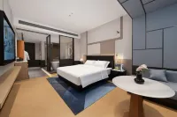 Jiangmen LOFEI Luofei Design Hotel (XinhuI Mingyuan Xintiandi Plaza)