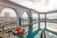 Elite Riverlight Boutique Hotel by Elite24 - Infinity Pools