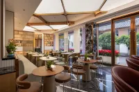 Cherry Blossom Garden Hotel (Gejiu Datun Street) - breakfast