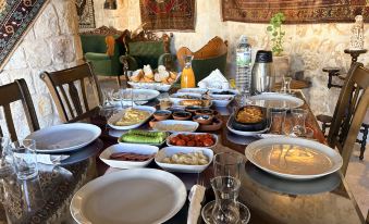 Kemerhan Cave Suites