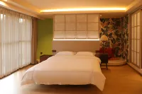 Haoqichu Artist Homestay - 2-Star