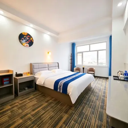 Dingxi Jinhai Hotel (Dingxi Station Dongguan Farmers' Market)