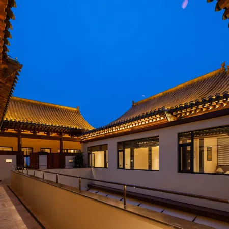 Langyue Hot‑spring Resort Homestay (Xinzhou Ancient Town Branch)