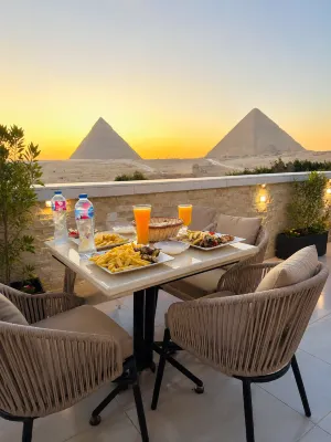 Cacillion Pyramids View Hotel - Bjergudsigt