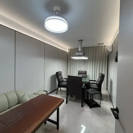 Dongfang Yaduo Hotel
