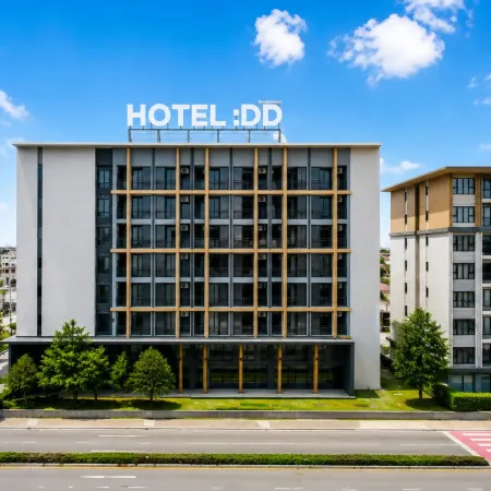 Rangsit Residence & Hotel by HOTEL DD