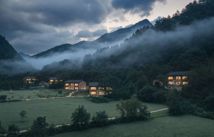 Hidden in the Countryside · Xuetangping Boutique Homestay