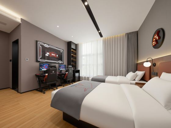 Homeinn YUNIK E-Sports Hotel (Qingdao Petroleum University Wangjiagang Subway Station)