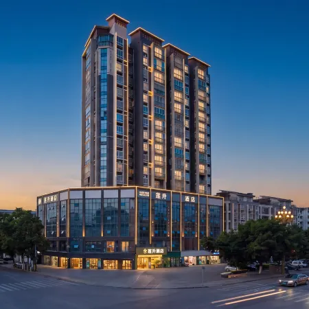 Deyang Liansheng Hotel