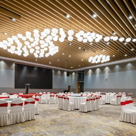 Huanxi S Hotel (Jintang Wanda Plaza)