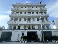 Khai Nguyen Long An Hotel - Parking
