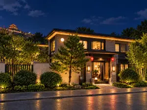 Lu Ming Bieyuan · Independent Villa Homestay (Xi'an Bell and Drum Tower as well as City Wall Store)