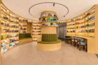 Hangzhou Yi Youth Hotel (Hangzhou West Lake Lakeside Ding'an Road Subway Station) - parking