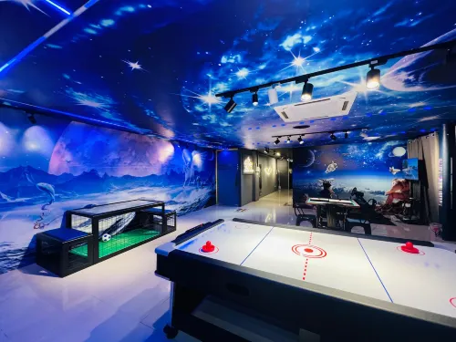 Sunway Homestay 16 Pax - Karaoke, Racing Games & Green Screen Studio - next to Sunway Pyramid - 宠物友好