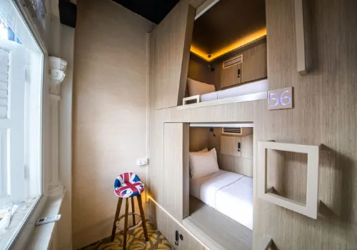 Cube Boutique Capsule Hotel @ Kampong Glam