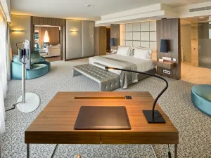 Epic Sana Lisboa Hotel
