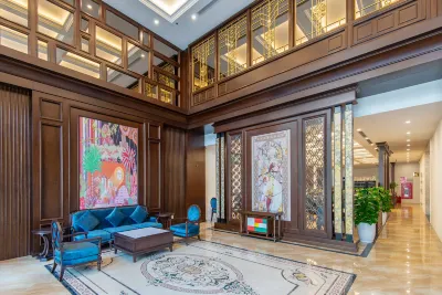 Reyna Luxury Hotel Hotels in Quan Nam Tu Liem