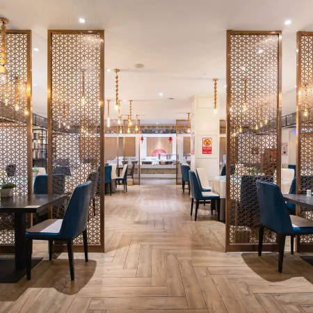 Huangchi Business Hotel
