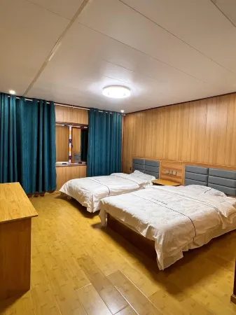 Kangding Muya Inn Отели рядом с достопримечательностью «Quanhua Shoal»