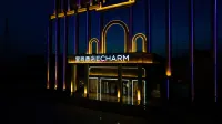 Echarm Hotel (Zhangye West Railway Station Bell Tower Area) Hotel dekat Zhangye East Station