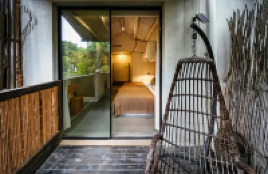 Xinhu B&B