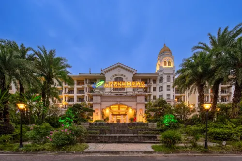 Country Garden Phoenix Hotel Yunfu - parking