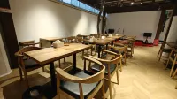 Xishuangbanna Jinghong Slow-tun Space Youth Hostel (Manting Park Branch)