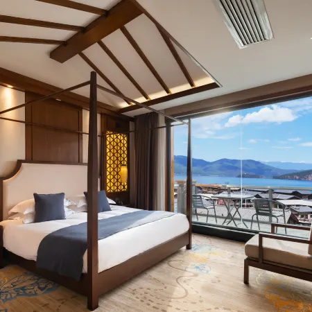 Shanhai Yushu Designer Lakeview Holiday Guesthouse