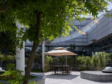 Livable Hotel (Changsha High-speed Railway South Station   Convention Center  Branch)