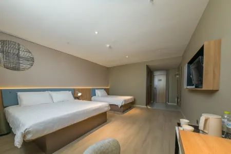 Homeinn · neo (Jinan Gongye North Road Quanfu Overpass) Отели рядом с достопримечательностью «Hua Hill»