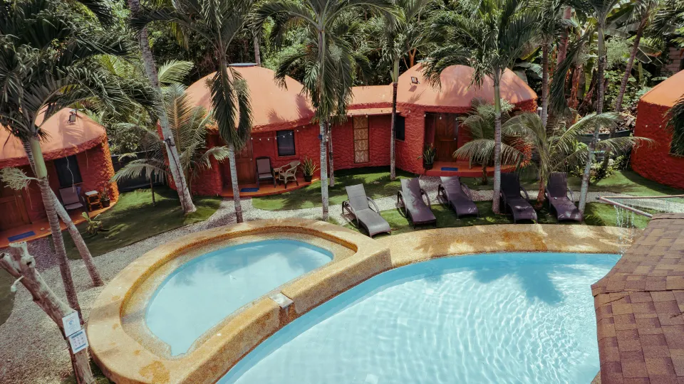 Panglao Chocolate Hills Hostel and Resort