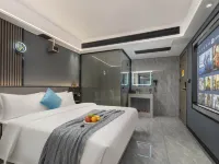 Weiximiya Homestay (Changsha Wu Yi Square IFS) Hotels near Fire Palace