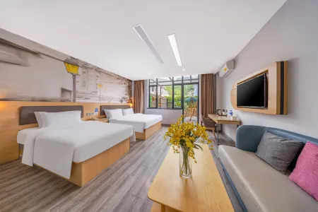 Shangyou Hotel (Hengdian Dream Valley)