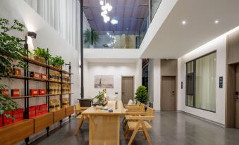Liangxi Xiaozhu Homestay (Dukezong Ancient City Branch)