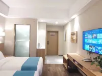 Chaqia Salt Lake Tianyu Holiday Inn Hotels in Ulan County