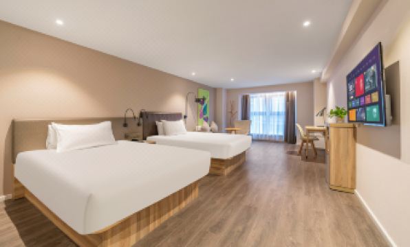 HanTing Hotel (Chongqing Jiangbei International Airport Sunac Central Plaza)