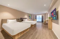 HanTing Hotel (Chongqing Jiangbei International Airport Sunac Central Plaza) Hotel in zona Chongqing Yubei Institute of Socialism