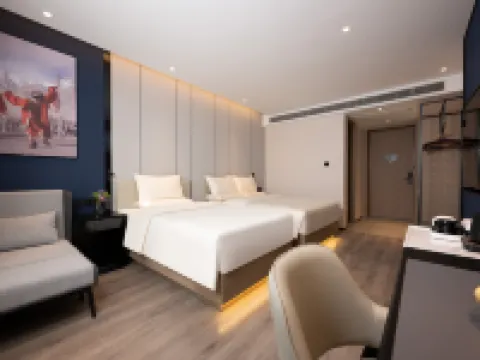 雪上酒店（塔什庫爾幹紅其拉甫路店） 鄰近石頭城歷史文化陳列館的酒店