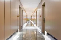 Kateres·Yifan·Hotel (Renhuai Municipal Government International Trade Center Store)