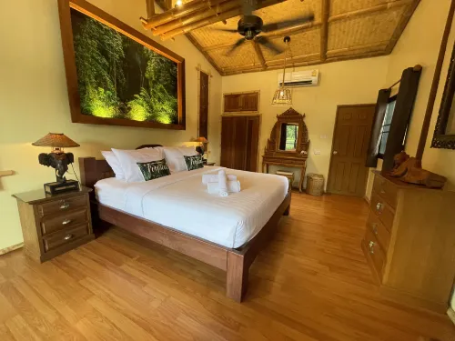 The Parrot Inn Kanchanaburi