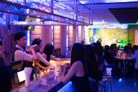 โรงแรมเพรสซิเดนท์ - พร้อมอาหารเช้า